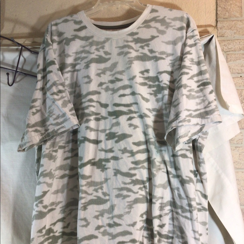 Mens Sz 2XL SB TECH Stretch Cool Play Green & White Short Slv T Shirt pre-owned
